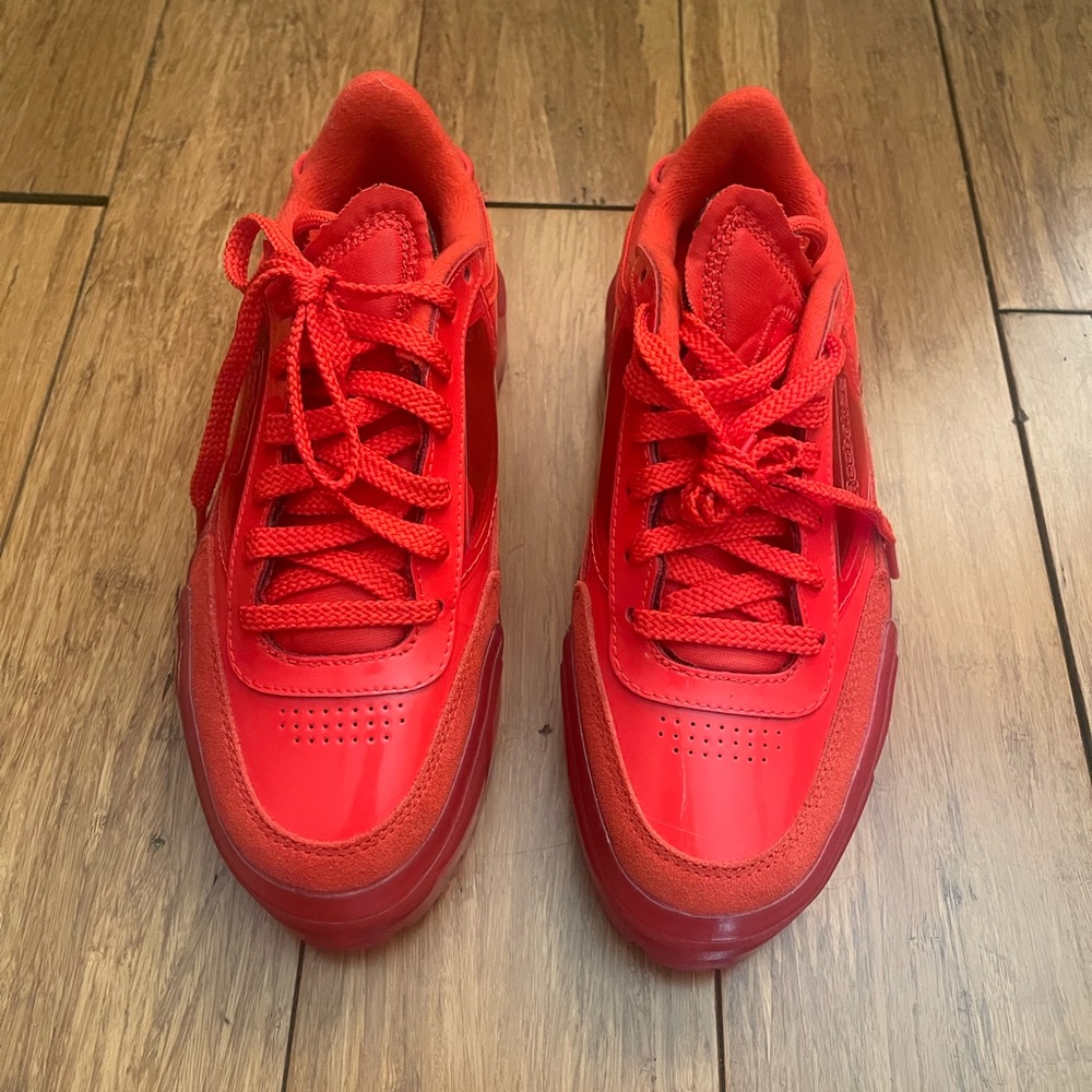 🆕 Reebok Cardi B Sneakers